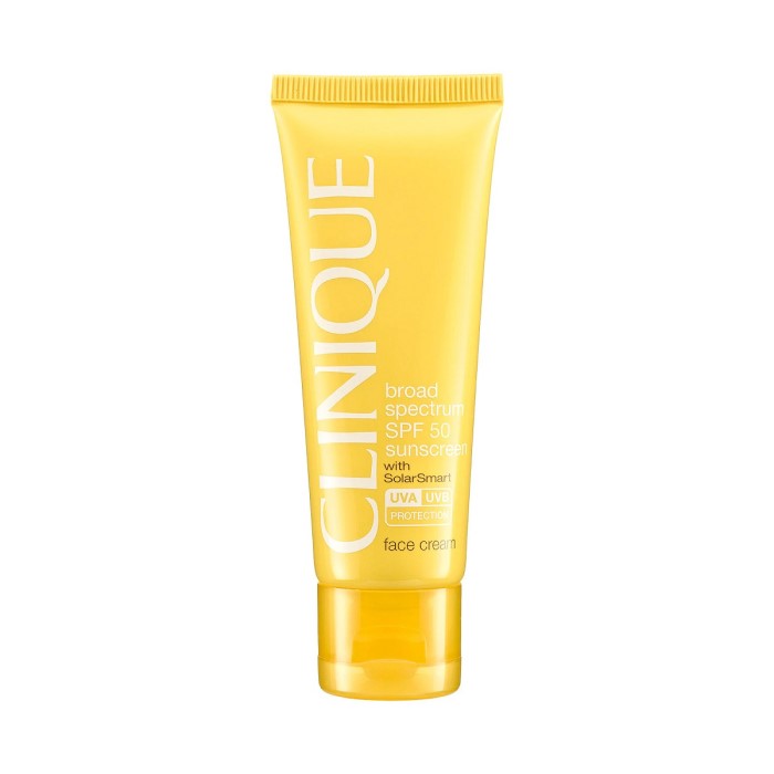 Clinique Sunscreen With Solar Smart SPF50 Face Cream