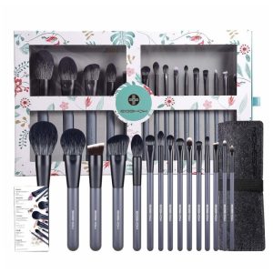 Eigshow Jade Series (15 Pieces) Makeup Brushes Set - Image 1